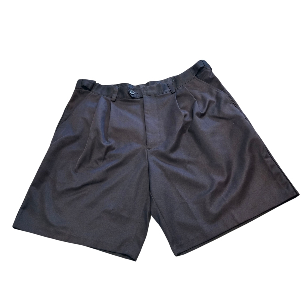 IZOD Mens size 36W Pleated Front Shorts Black Rolled Side Seams Zip Button